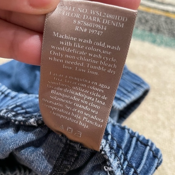 DENIM SHORTS - Picture 4 of 4